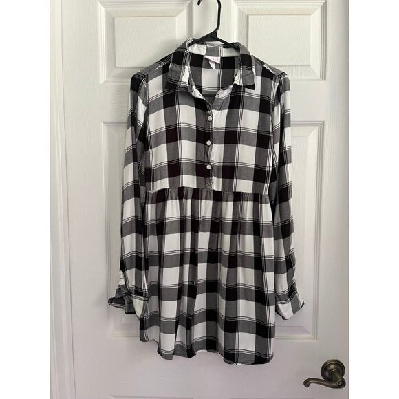 Plaid Maternity Shirt - Picture 1 of 3
